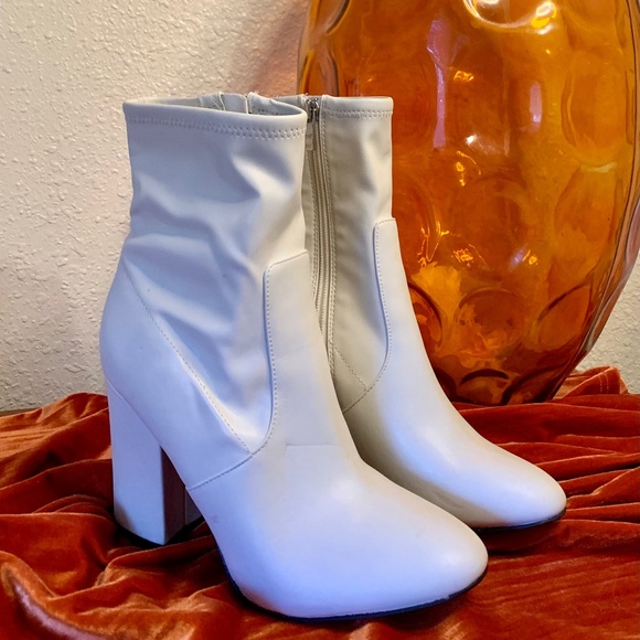 Marc Fisher Shoes - Marc Fisher Heeled Boots